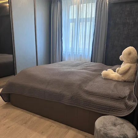 Luxury Center With Balcony Bratislava